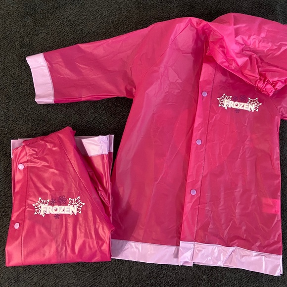Girls Disney Frozen Rain Jackets - Picture 2 of 6